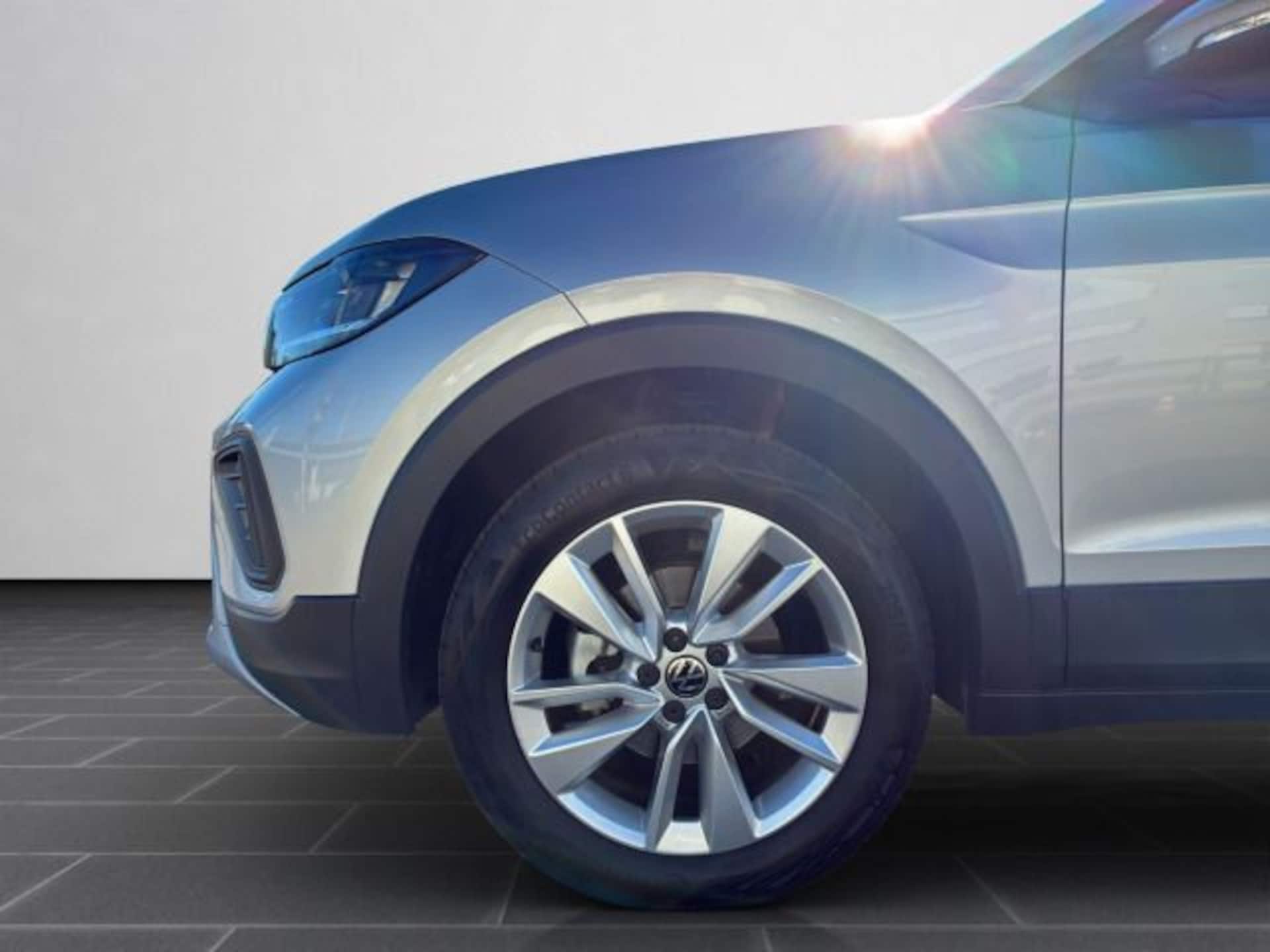 Volkswagen T-Cross Life