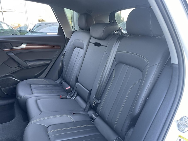 2022 Audi Q5 Premium Plus - Photo 13