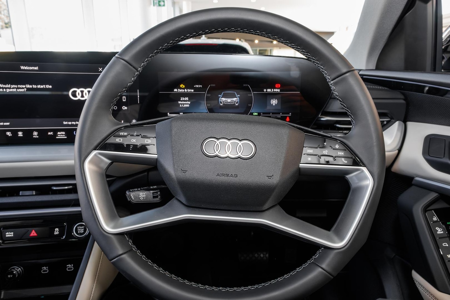 Image about Audi Q5 SUV TDI quattro 150 kW