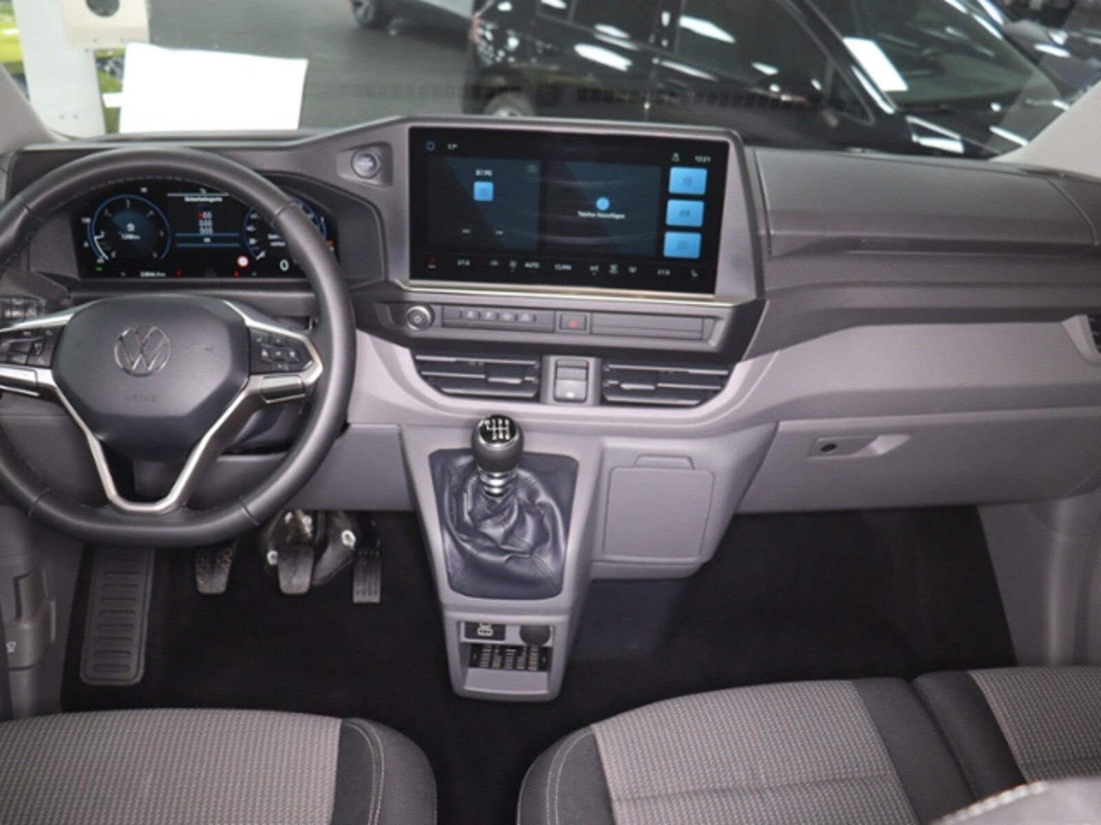 Volkswagen Caravelle – Bild 9
