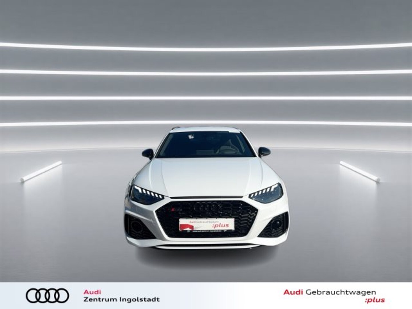 Bild über Audi RS 4 Avant TFSI quattro tiptronic - für weitere Informationen kontaktieren Sie den Audi Partner