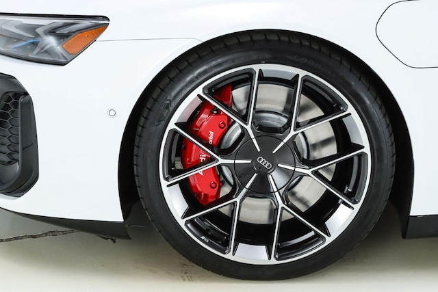 2026 Audi RS e-tron GT Performance Base - Photo 8
