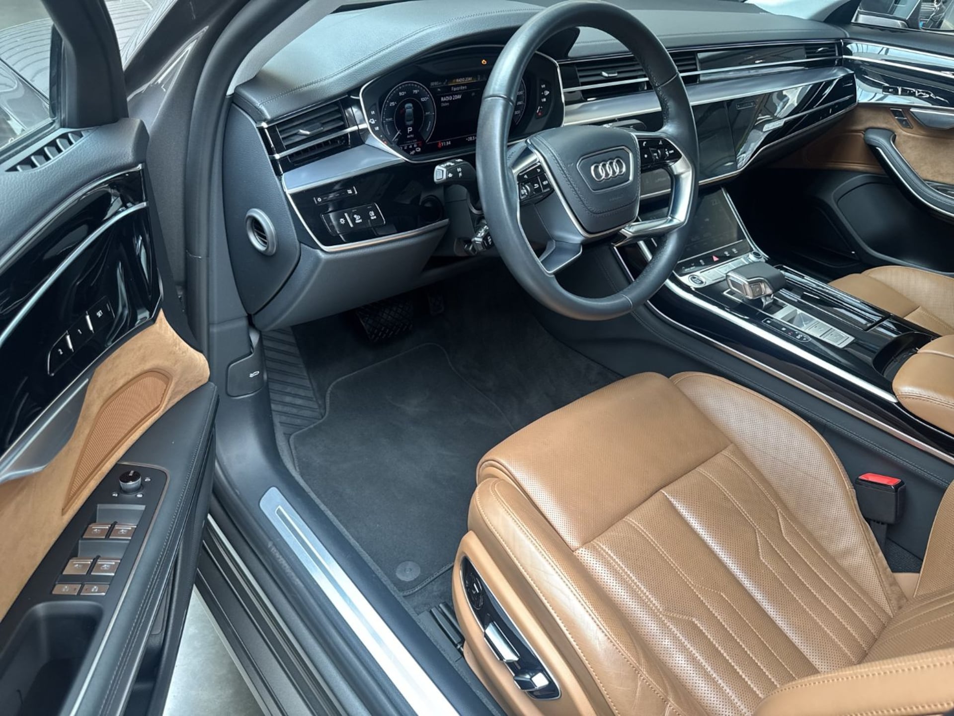 Audi A8 TFSI e