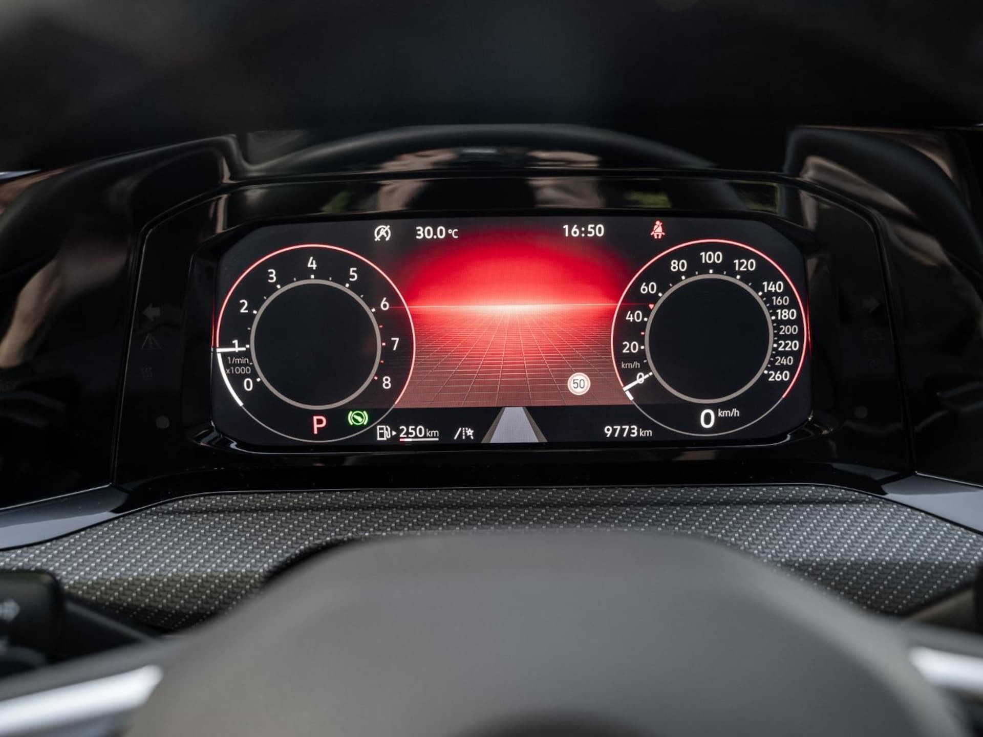 Volkswagen Golf R-Line