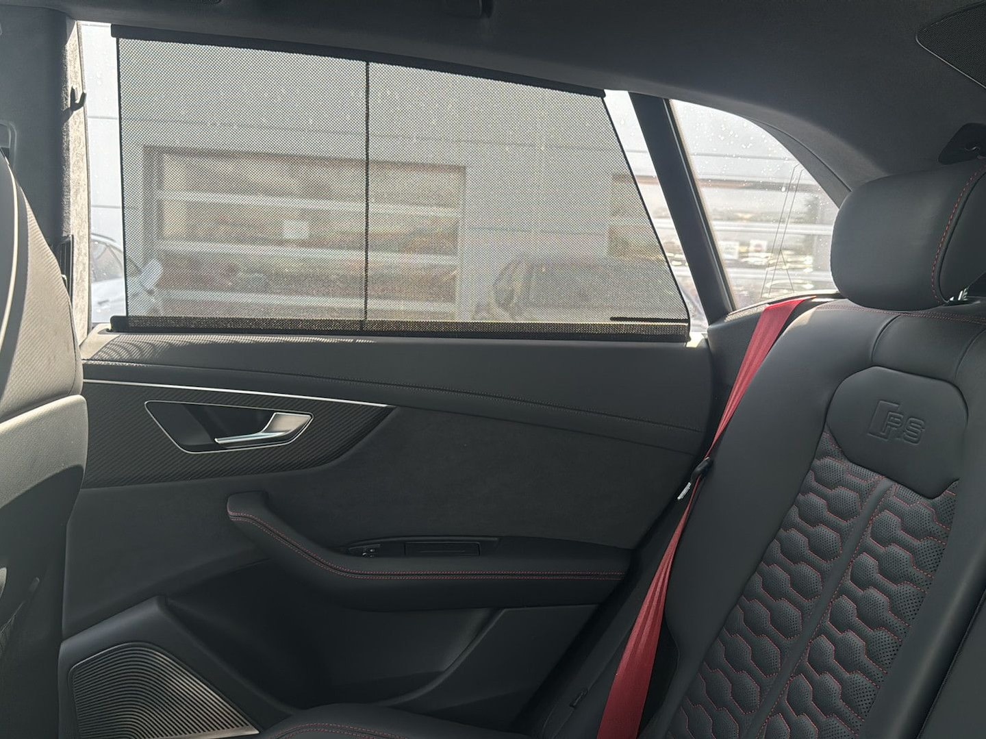 Bild über Audi RS Q8 TFSI quattro tiptronic - für weitere Informationen kontaktieren Sie den Audi Partner