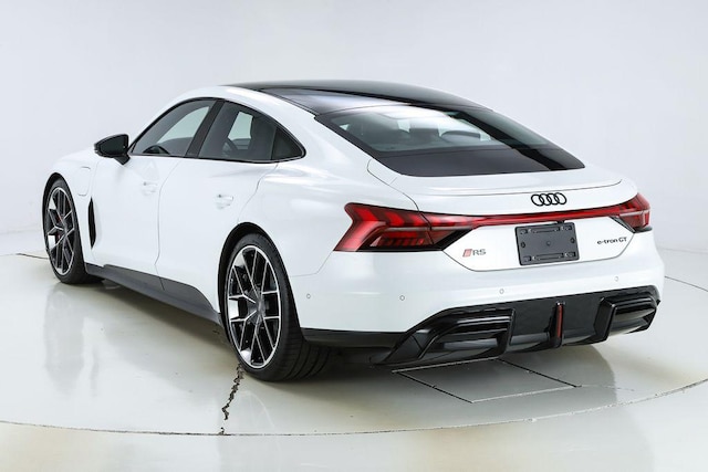 2026 Audi RS e-tron GT Performance Base - Photo 10