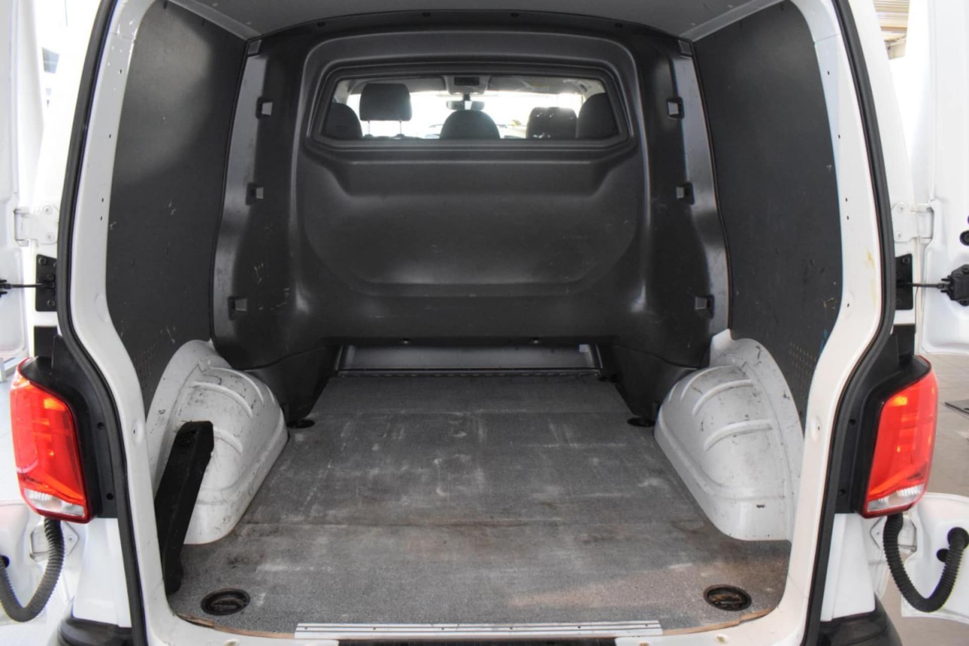 Volkswagen T6.1 Transporter Kasten kurzer Radstand