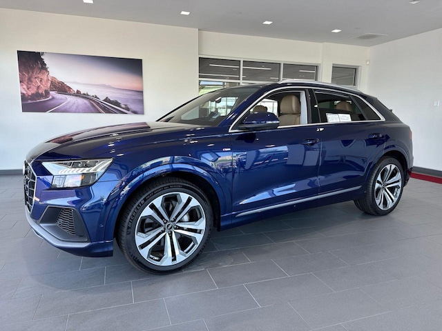 2022 Audi Q8