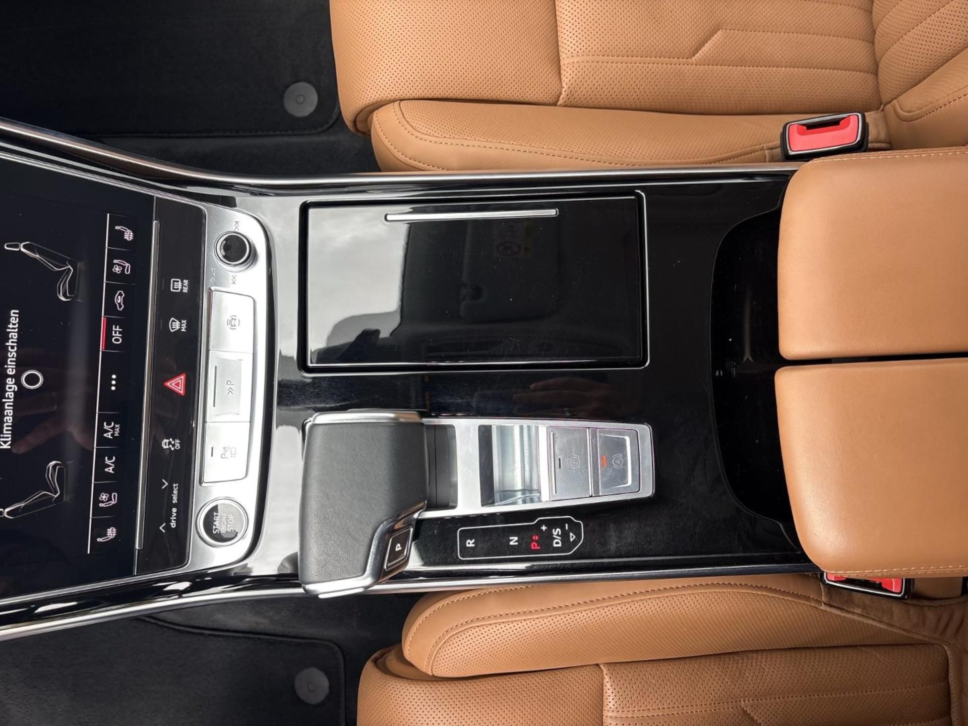 Audi A8 TFSI e