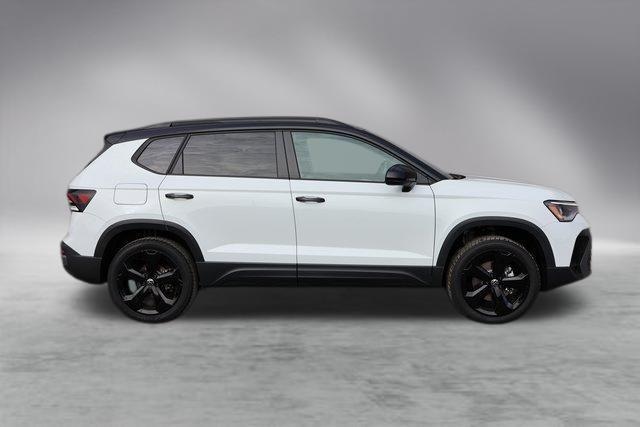 2025 Volkswagen Taos
