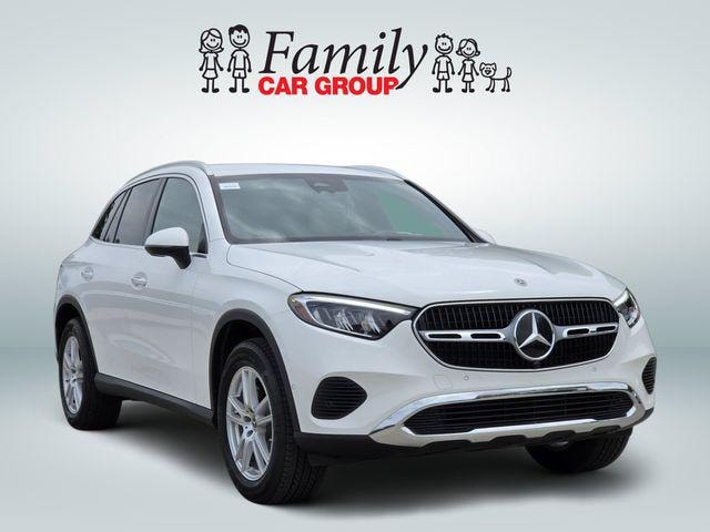 2025 Mercedes-Benz GLC 300