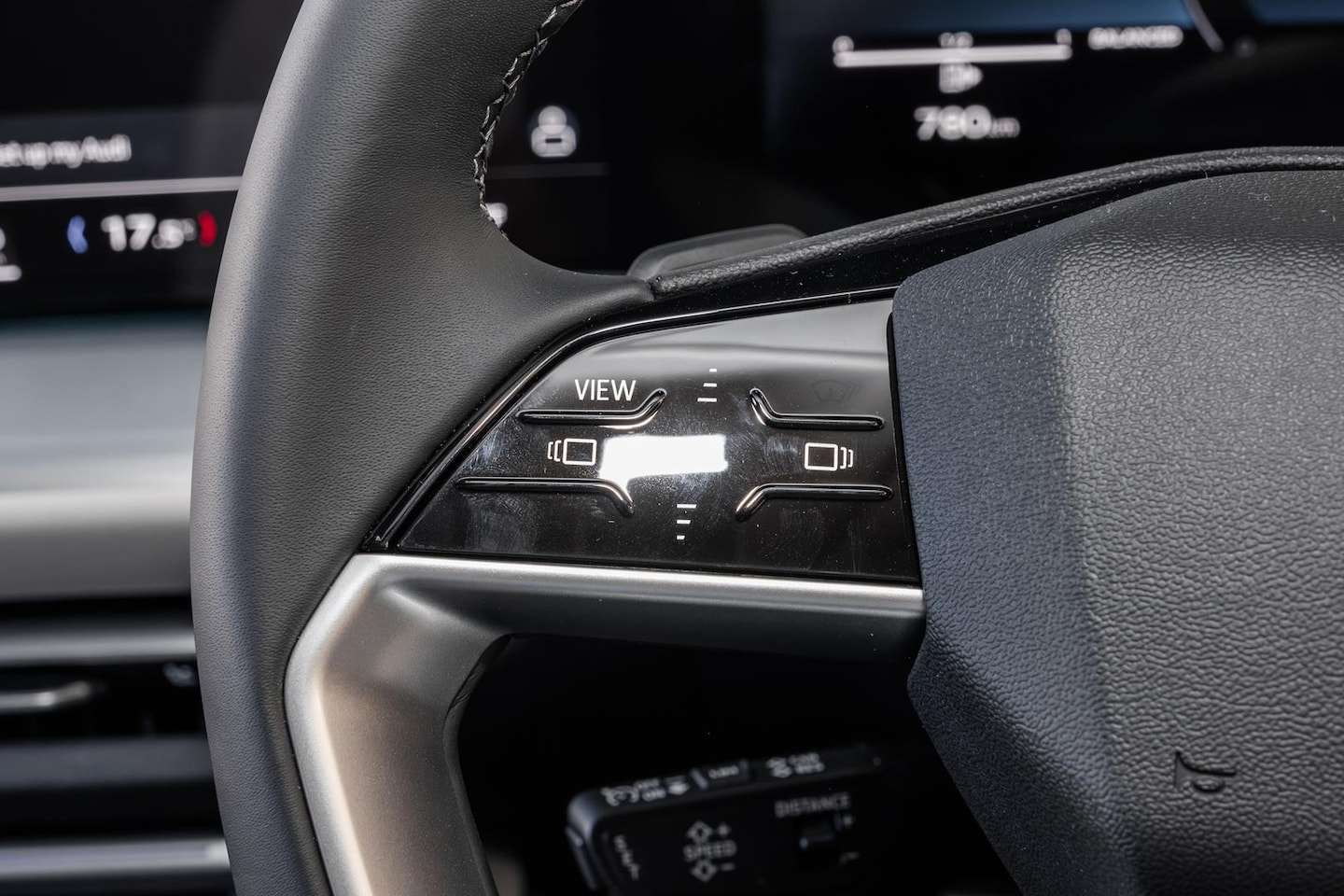 Image about Audi Q5 SUV TDI quattro 150 kW