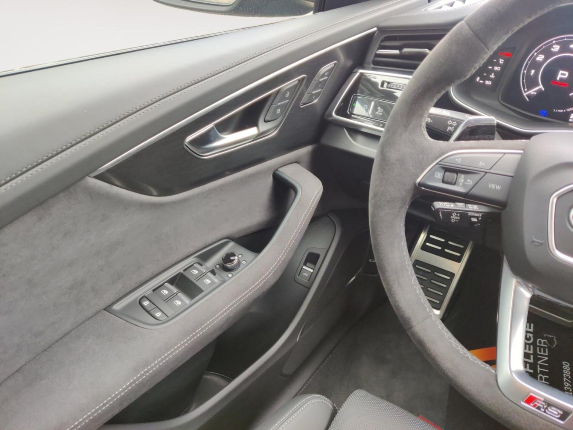 Audi RS Q8 SUV performance