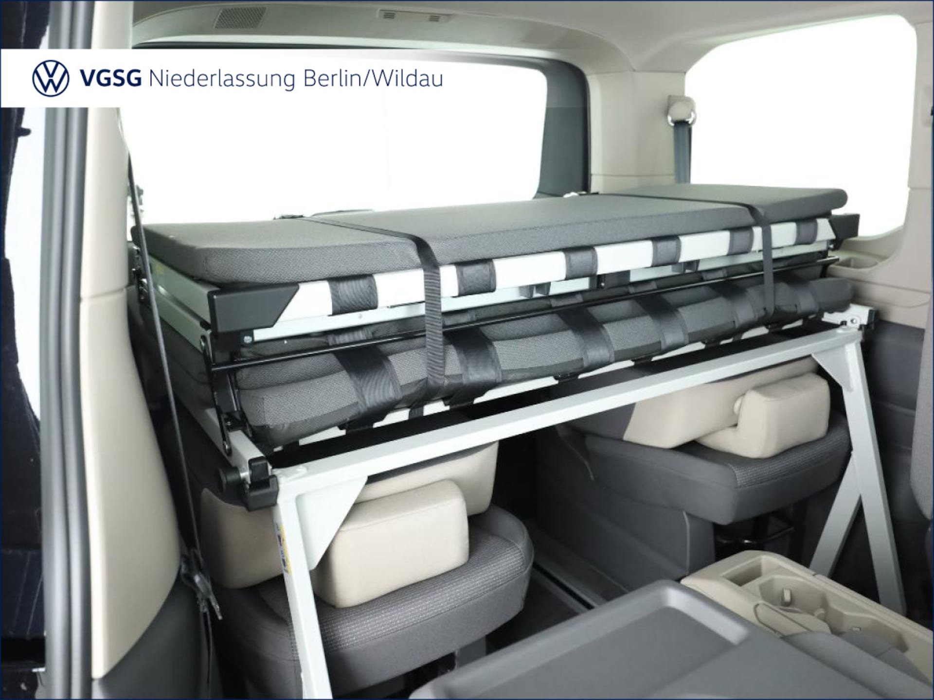 Volkswagen Multivan Basis-Modell