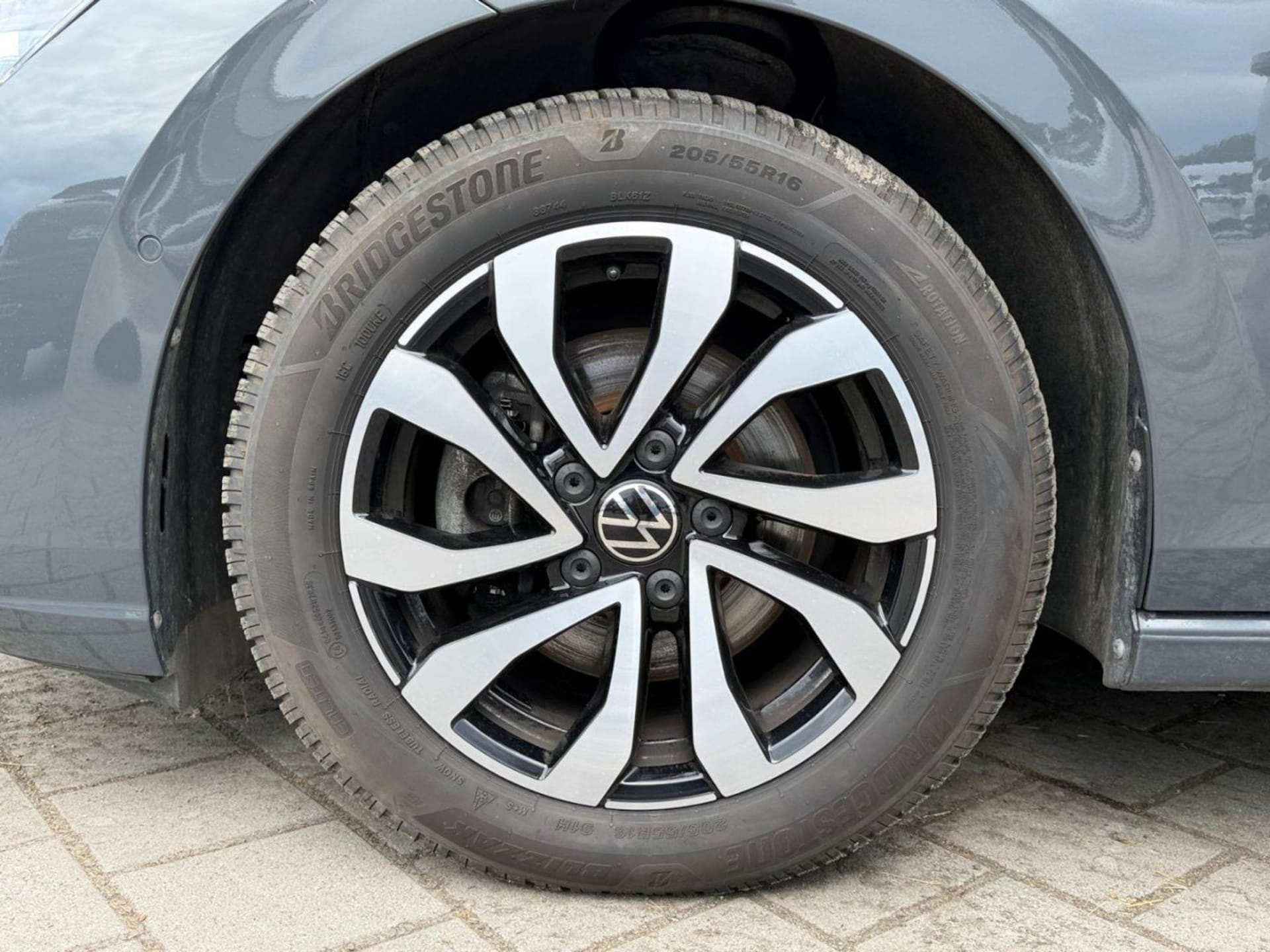 Volkswagen Golf Active
