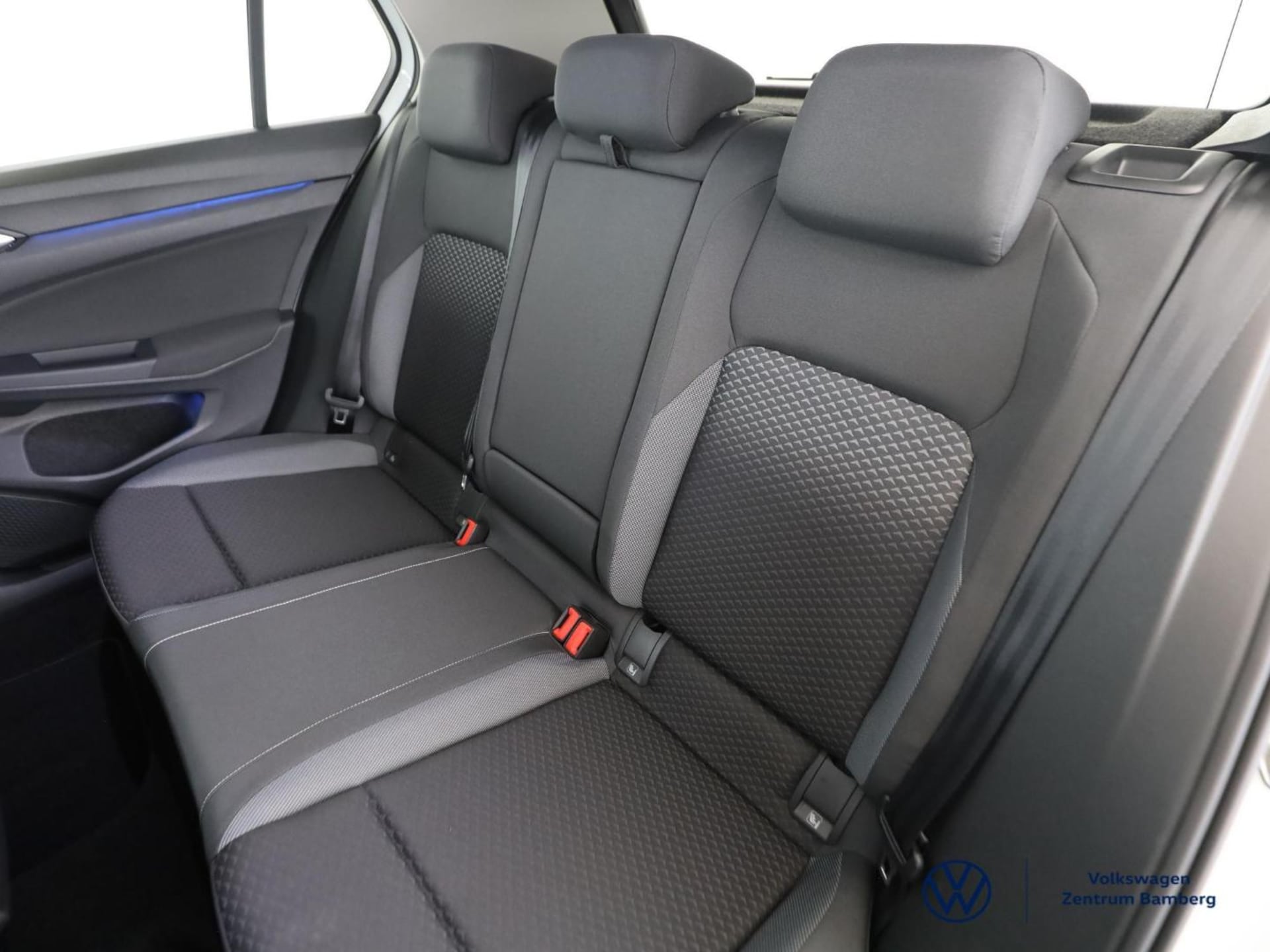 Volkswagen Golf Active