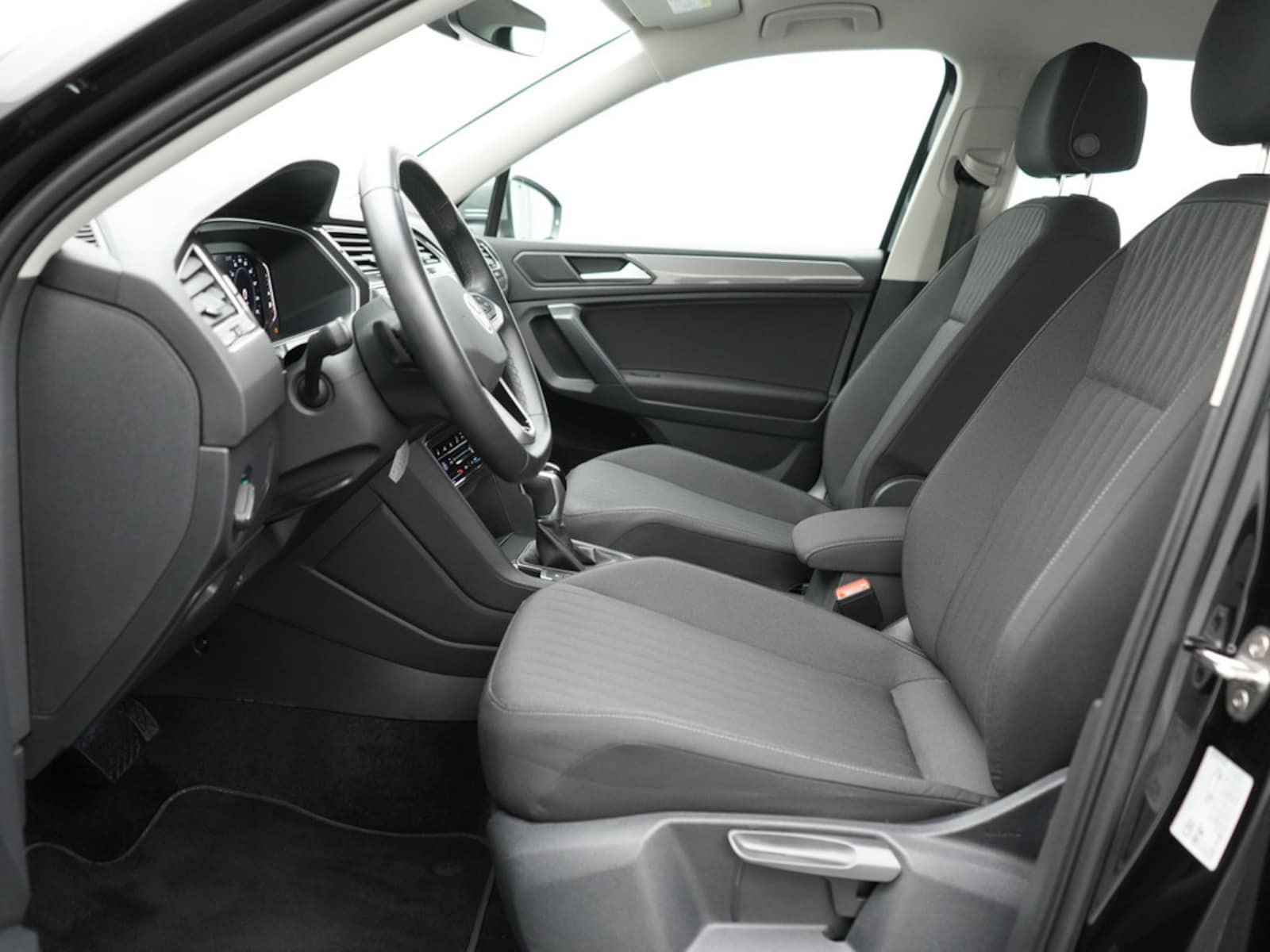 Volkswagen Tiguan Allspace – Bild 15