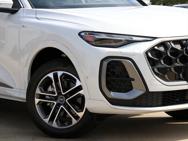 2025 AUDI Q5 - Image 4