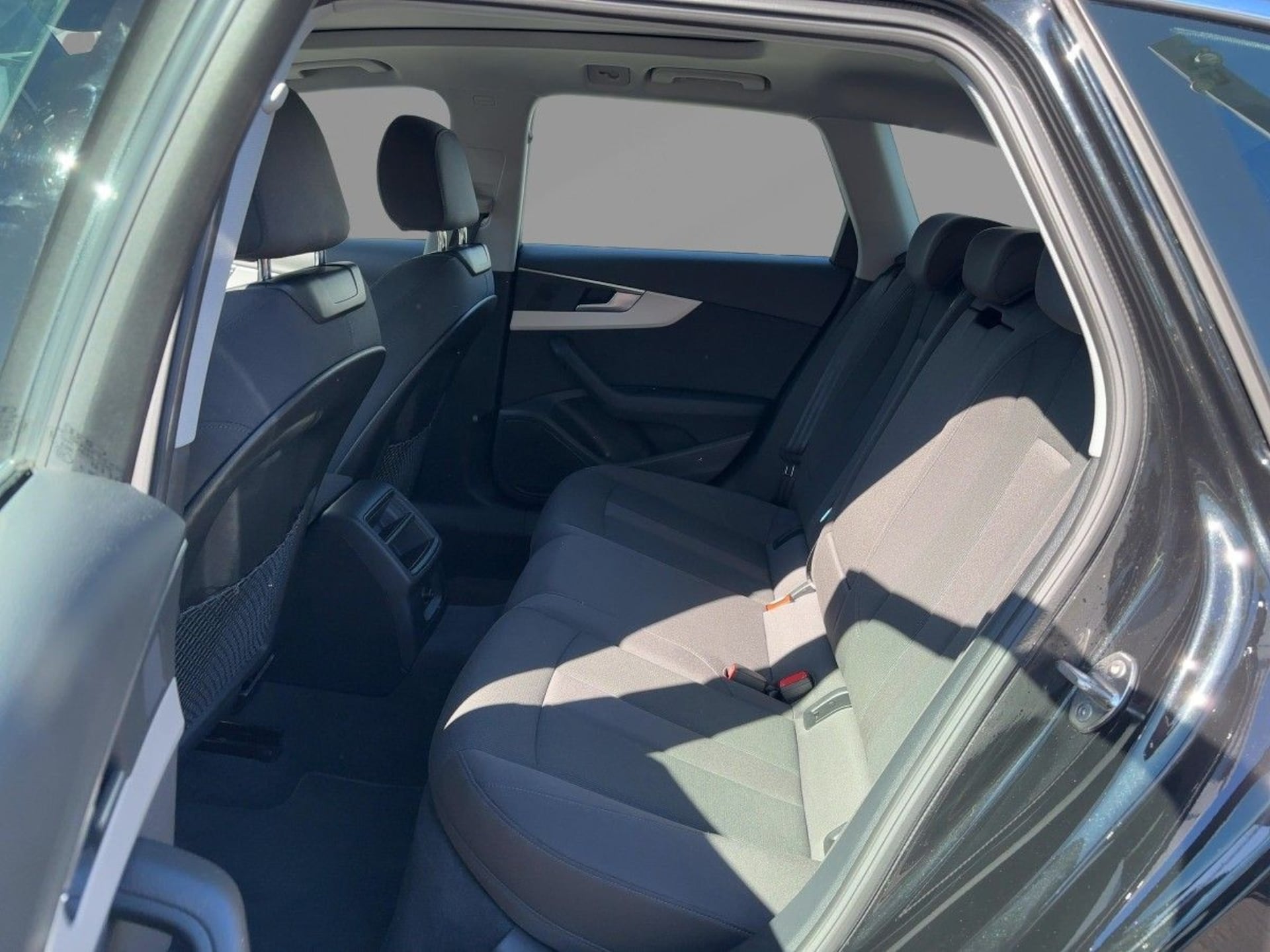 Audi A4 Avant Advanced