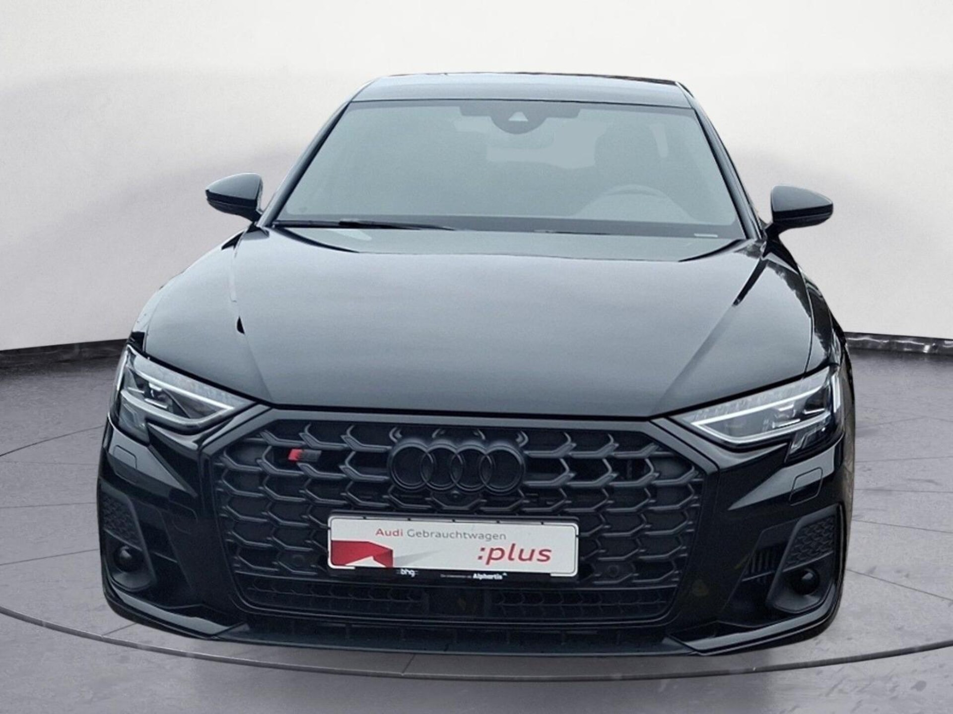 Audi S8