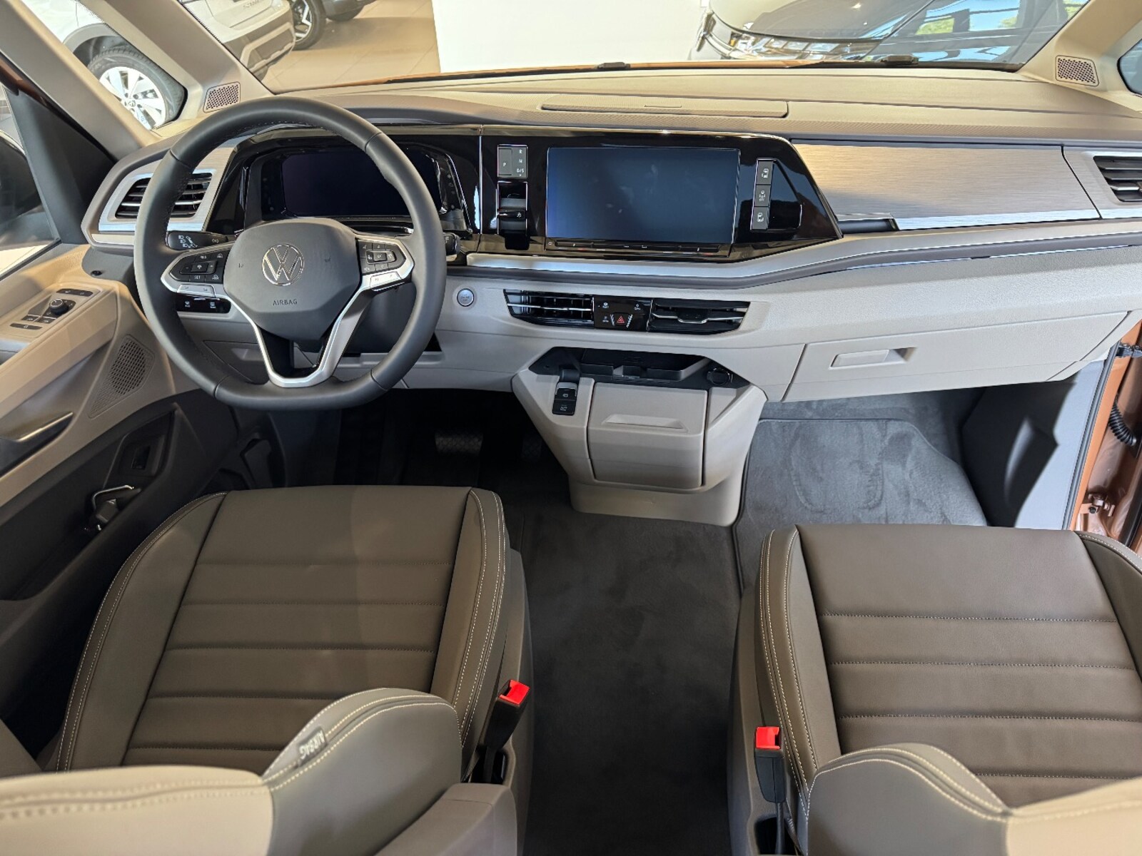 Volkswagen Multivan Langversion – Bild 9