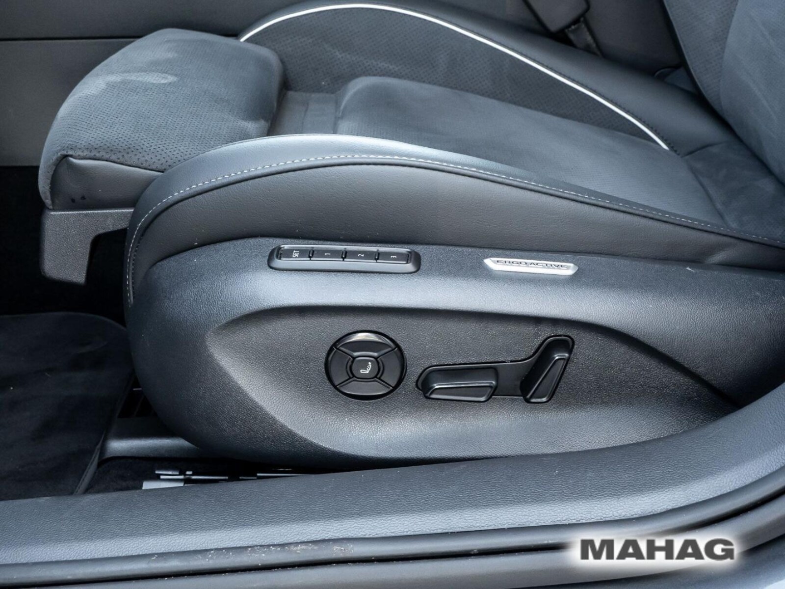 Volkswagen Passat – Bild 25