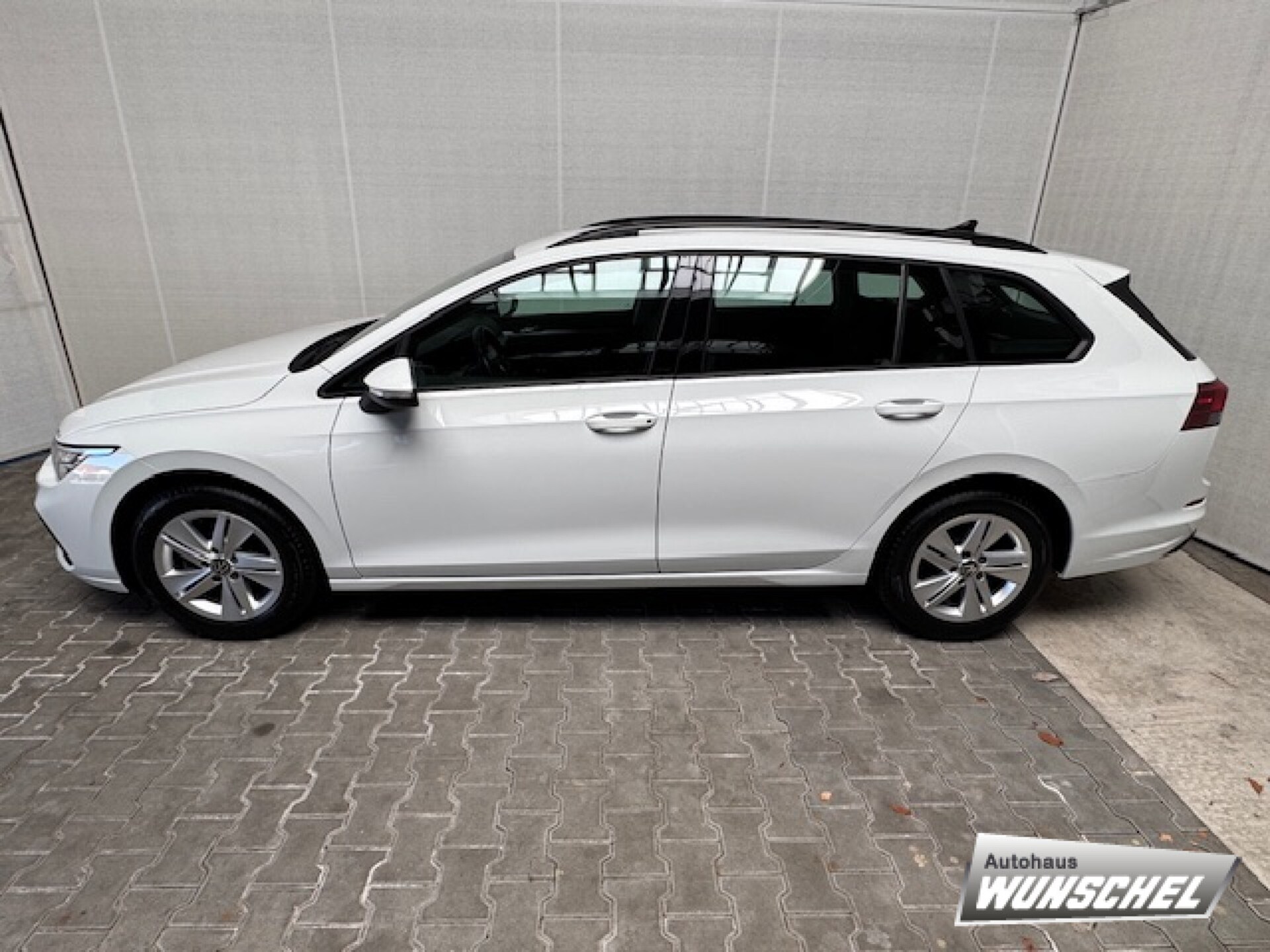 Volkswagen Golf Variant Life