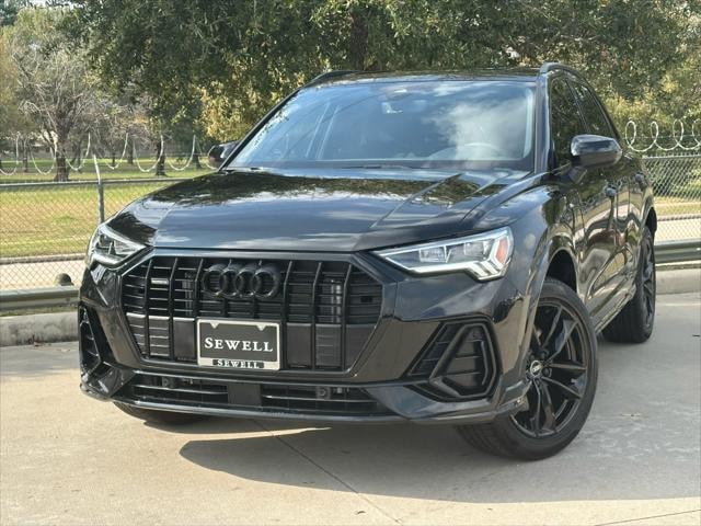 2025 Audi Q3 S Line Premium's photo