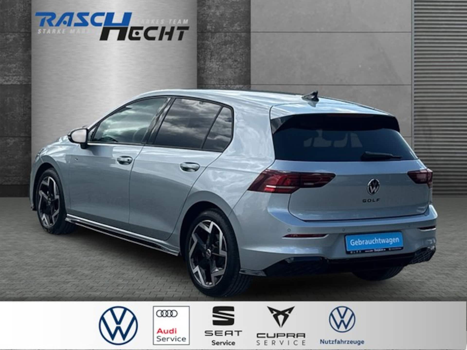 Volkswagen Golf R-Line