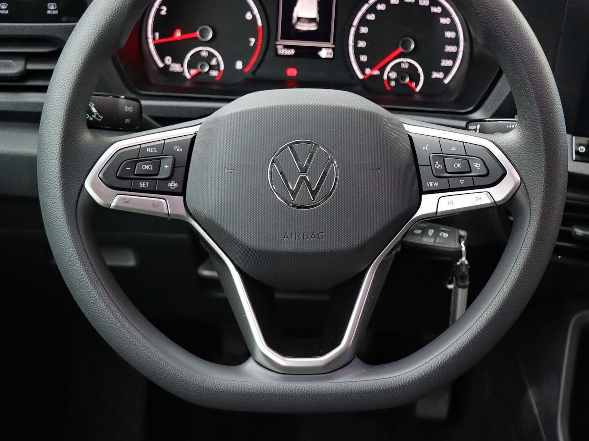 Volkswagen Caddy Basis-Modell