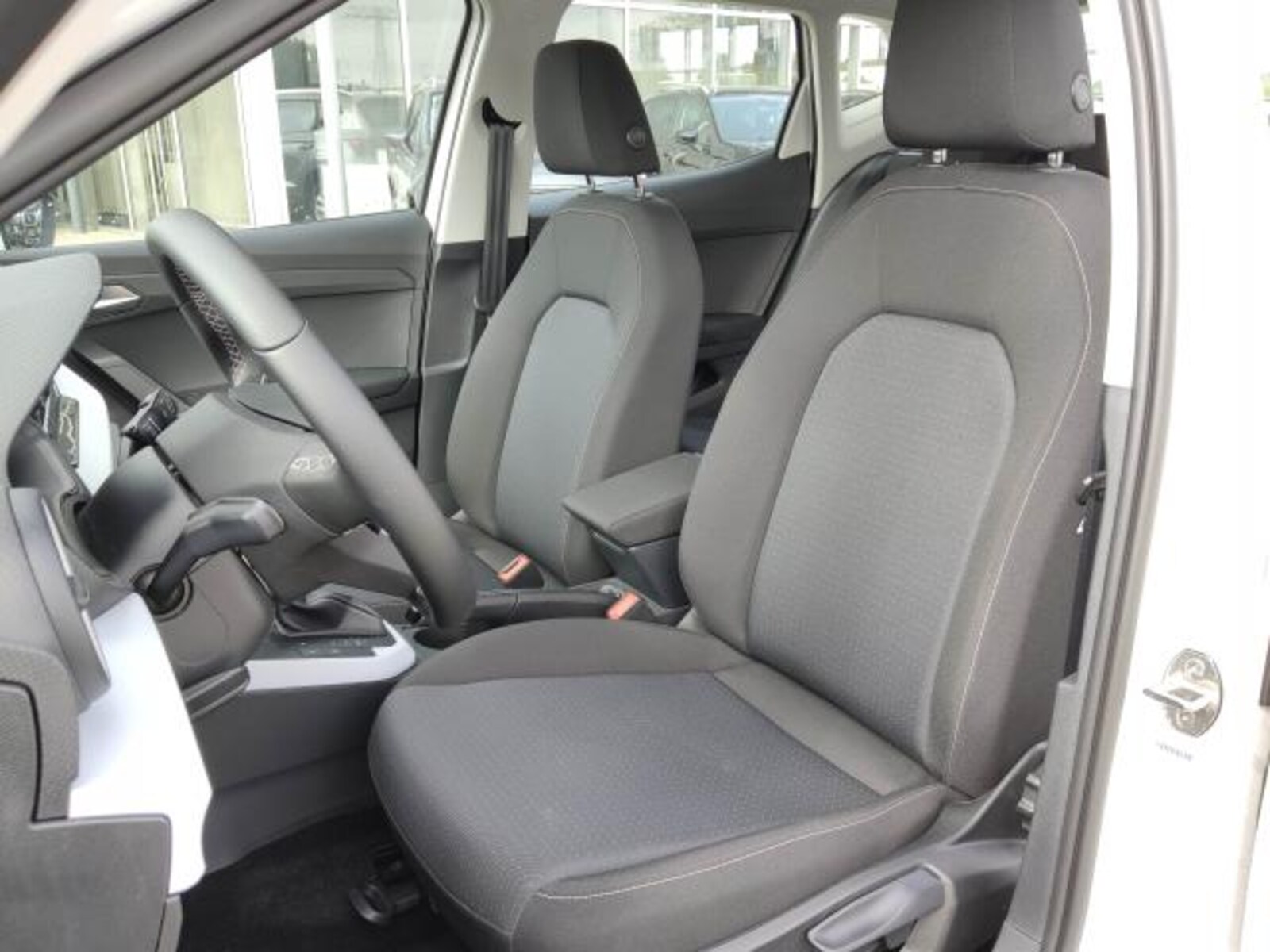 SEAT Arona – Bild 14