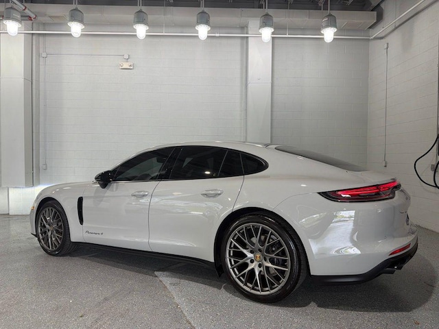 2023 Porsche Panamera