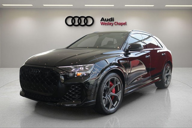 2026 Audi RS Q8 SUV performance