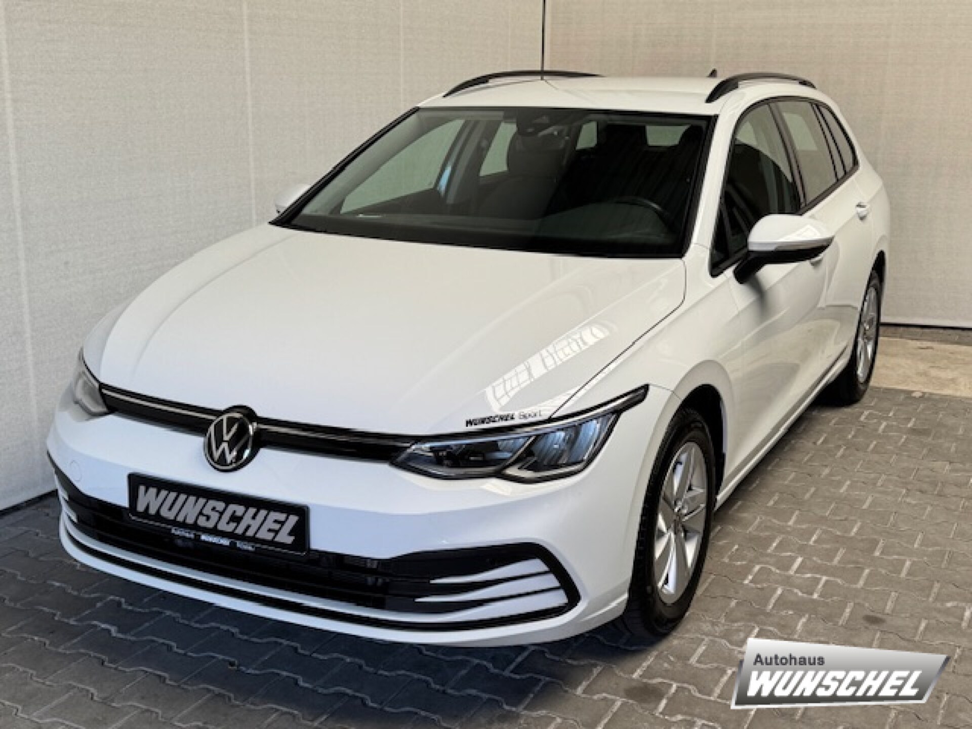 Volkswagen Golf Variant Life