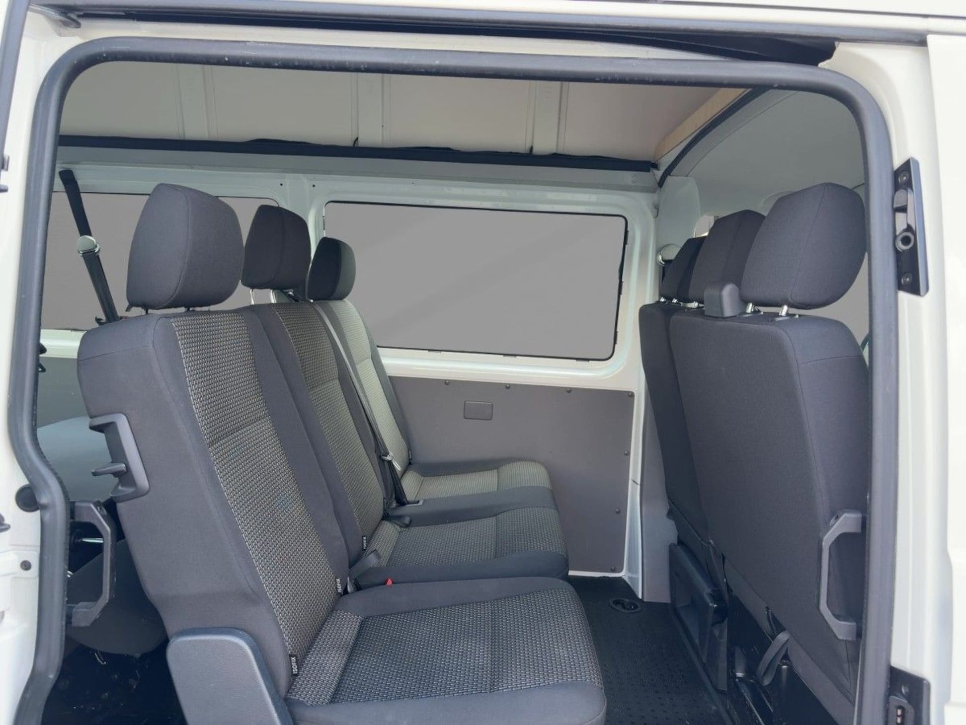 Volkswagen T6.1 Transporter Kombi langer Radstand