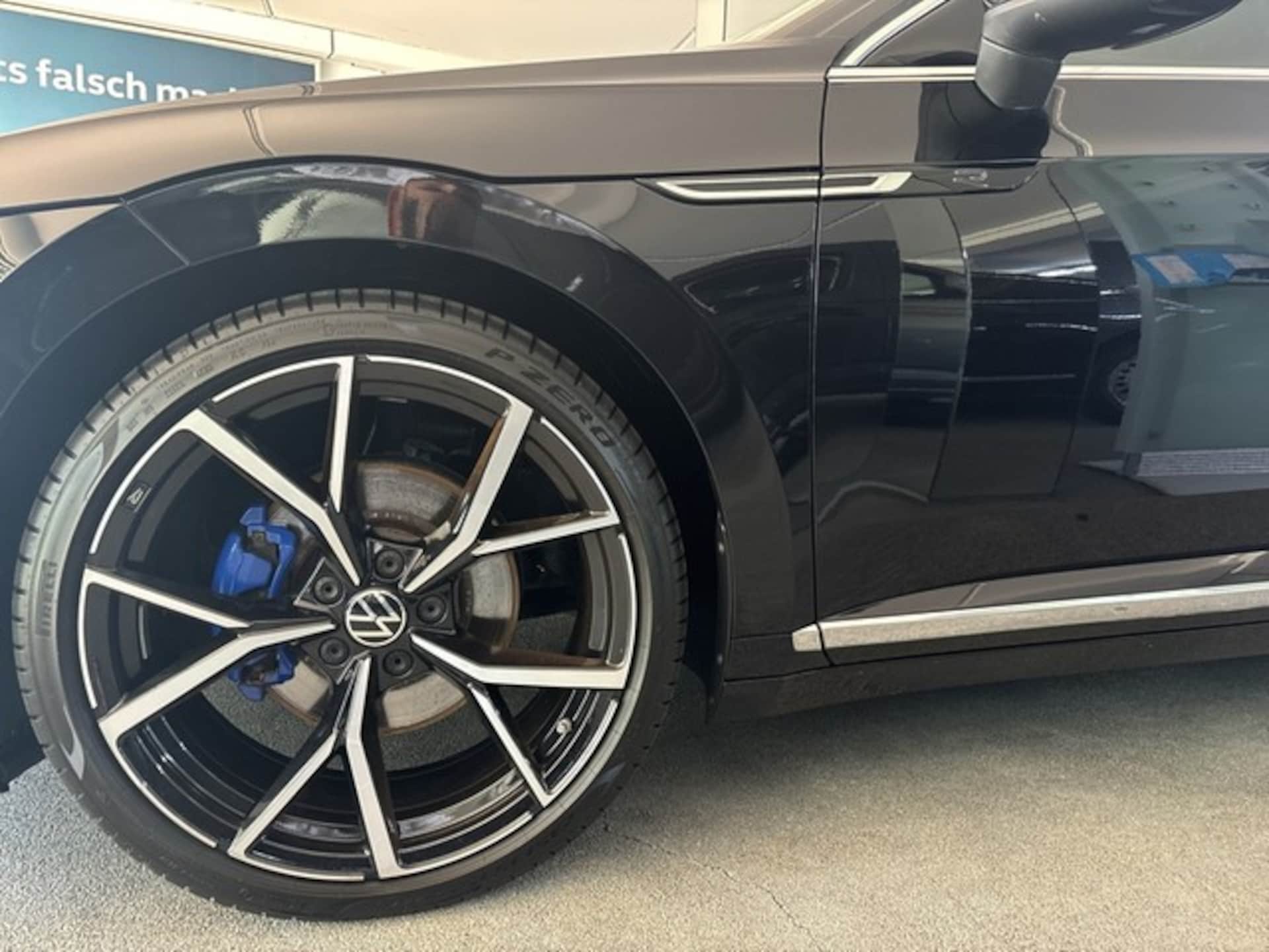 Volkswagen Arteon R-Line