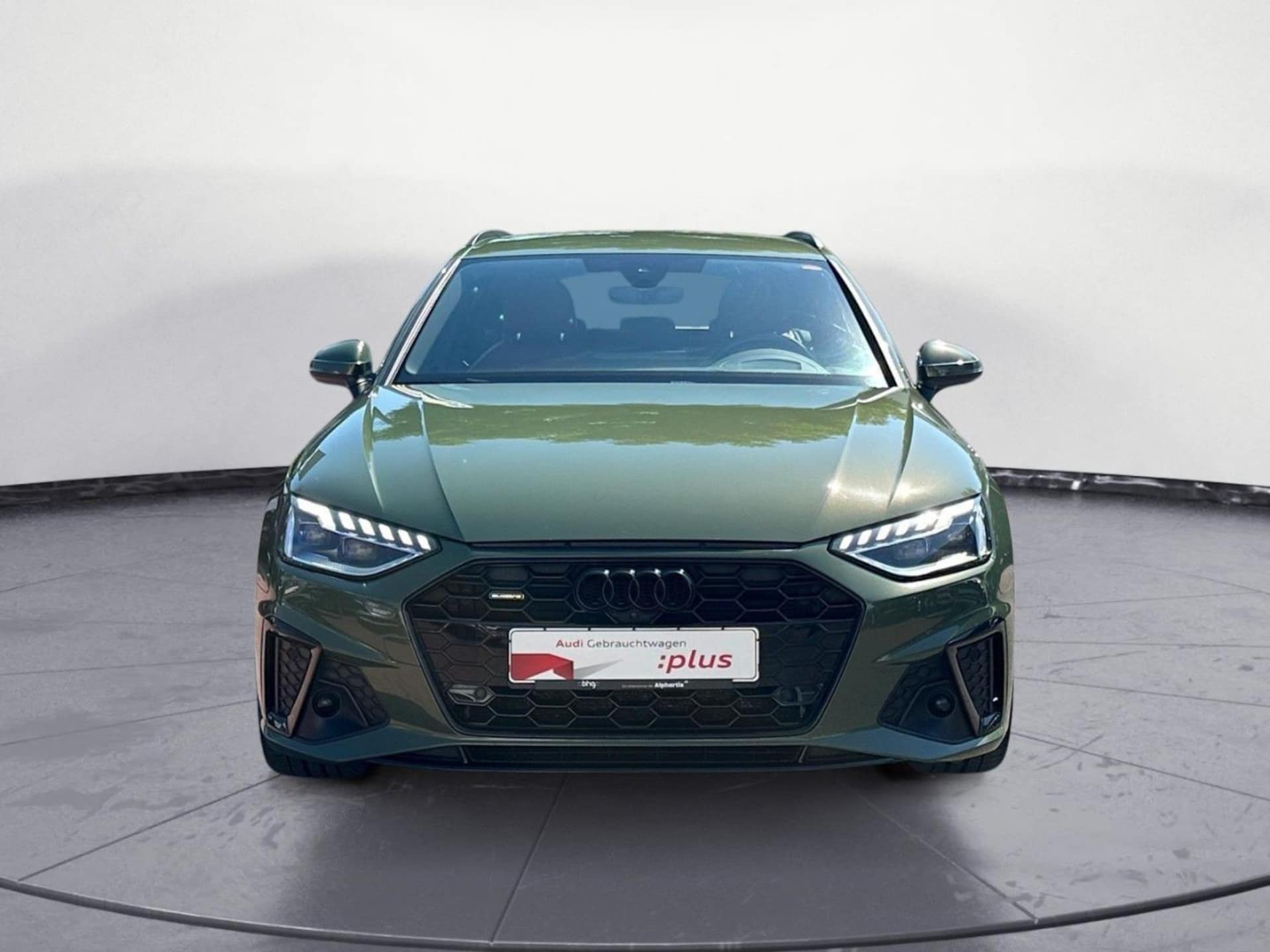 Audi A4 Avant S line