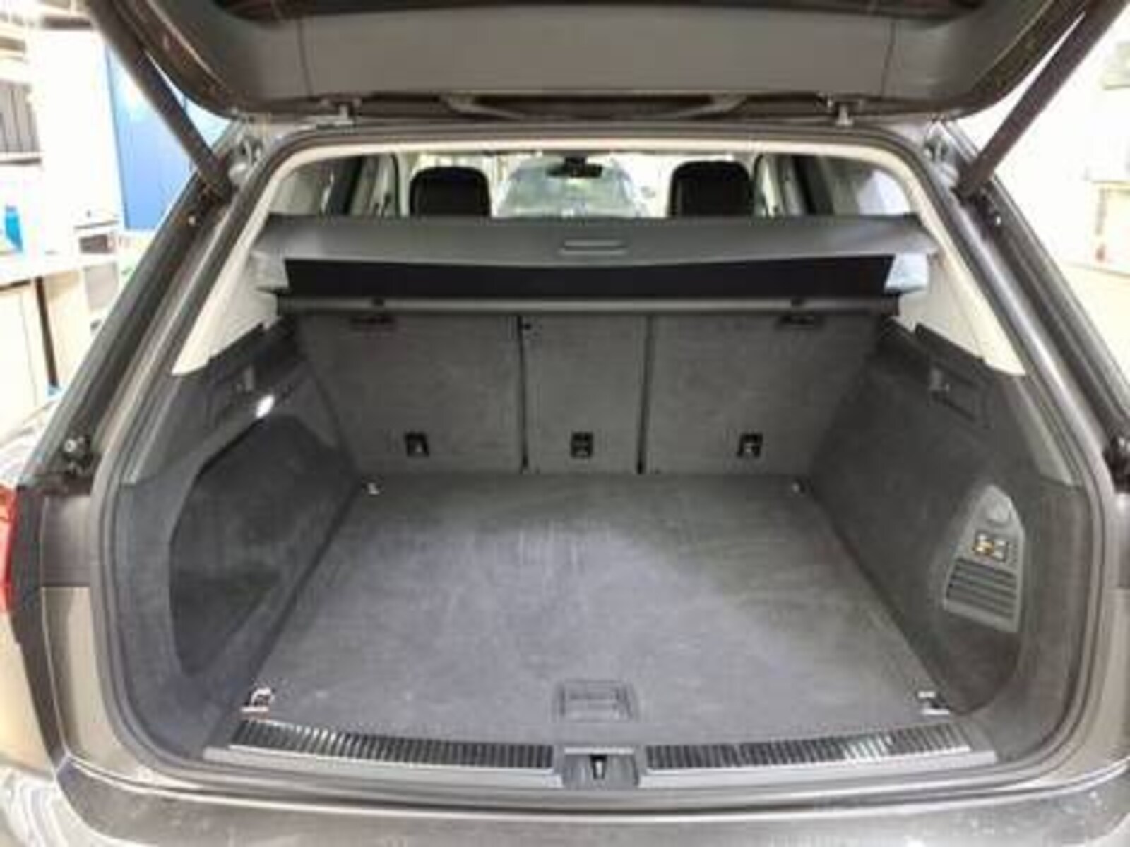 Volkswagen Touareg – Bild 7