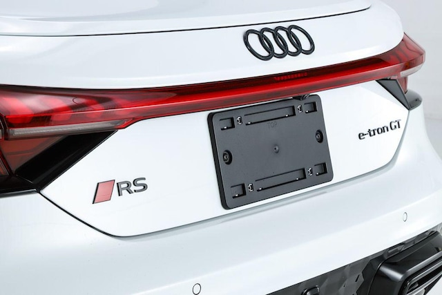 2026 Audi RS e-tron GT Performance Base - Photo 14