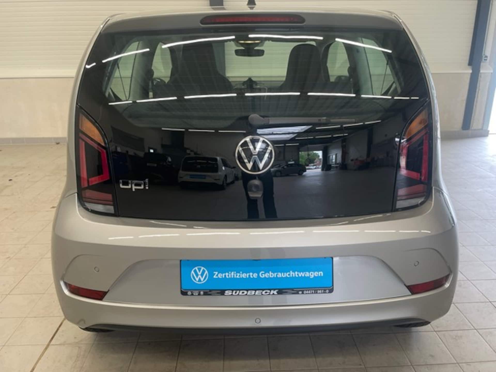 Volkswagen up!