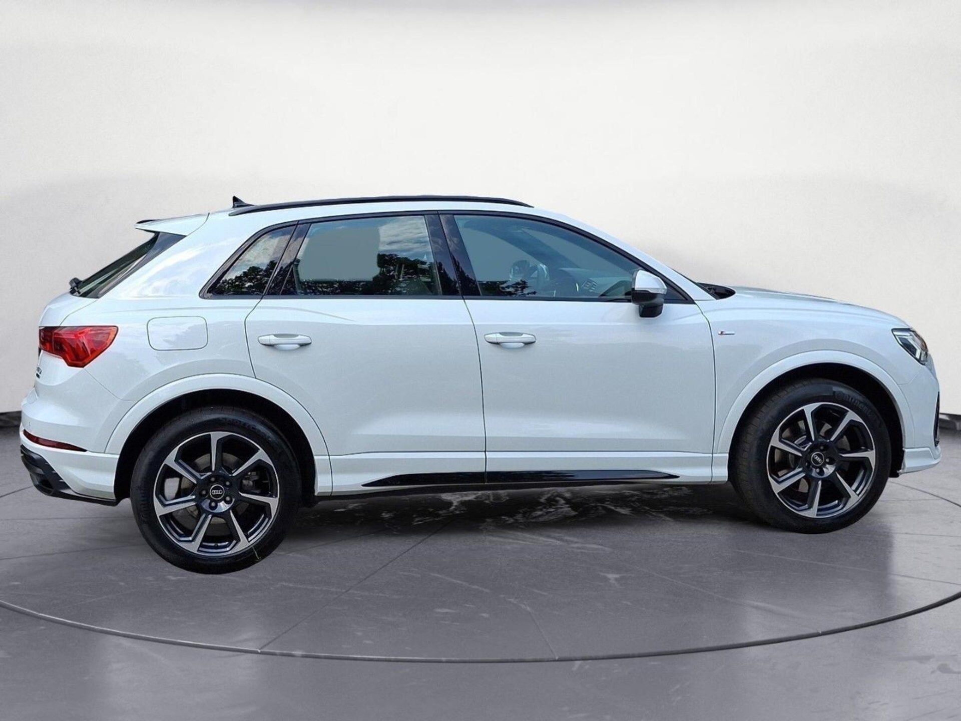 Audi Q3 SUV S line