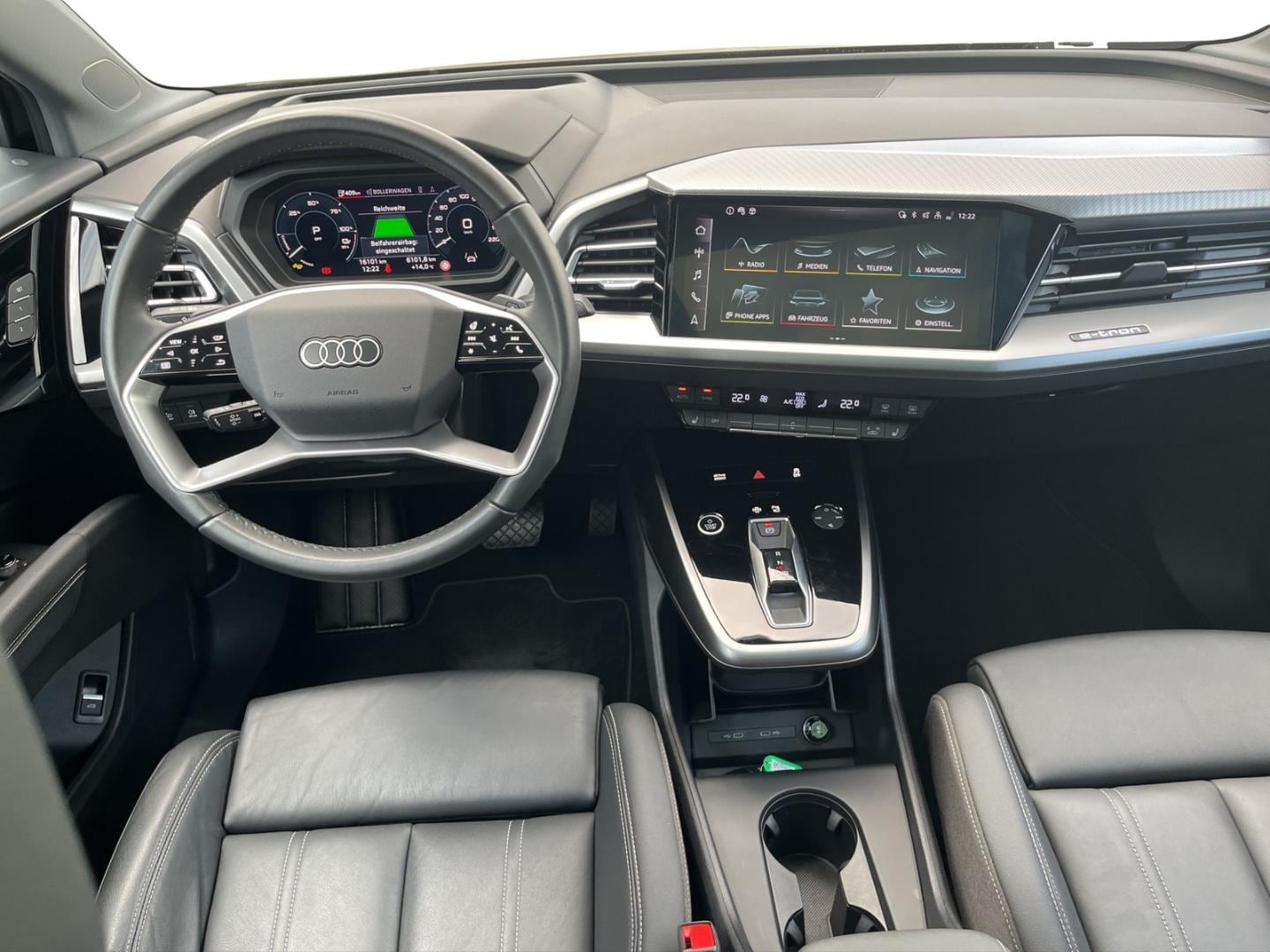Bild über Audi Q4 e-tron 55 e-tron quattro - für weitere Informationen kontaktieren Sie den Audi Partner