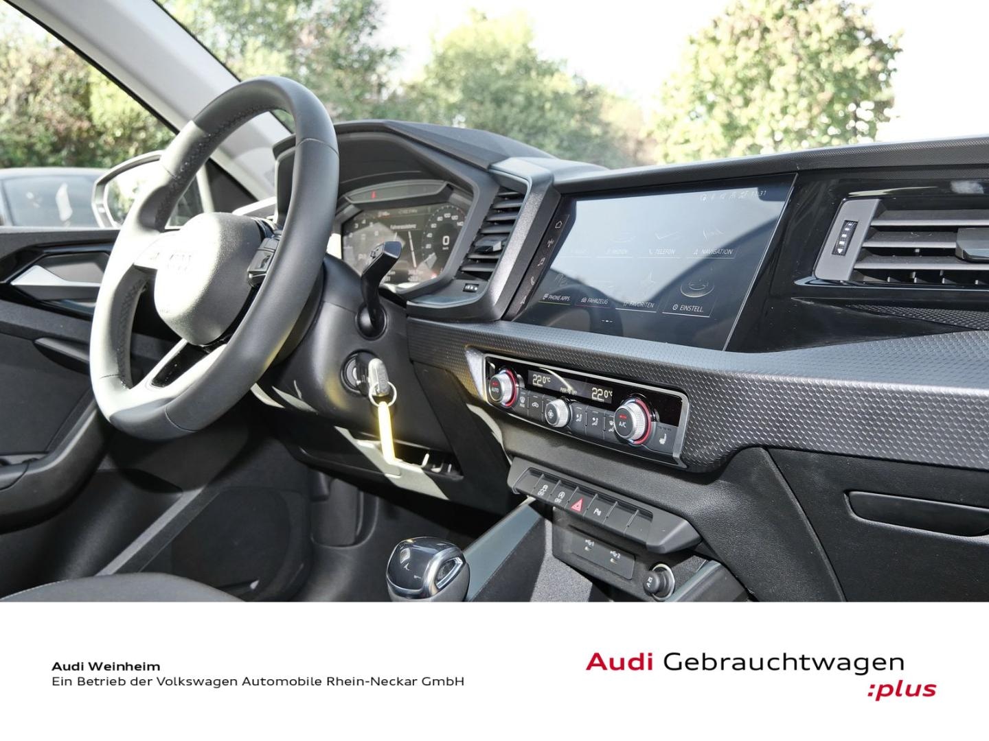 Bild über Audi A1 allstreet 30 TFSI S tronic - für weitere Informationen kontaktieren Sie den Audi Partner