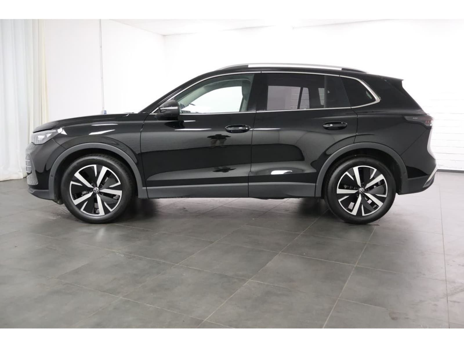 Volkswagen Tiguan – Bild 7