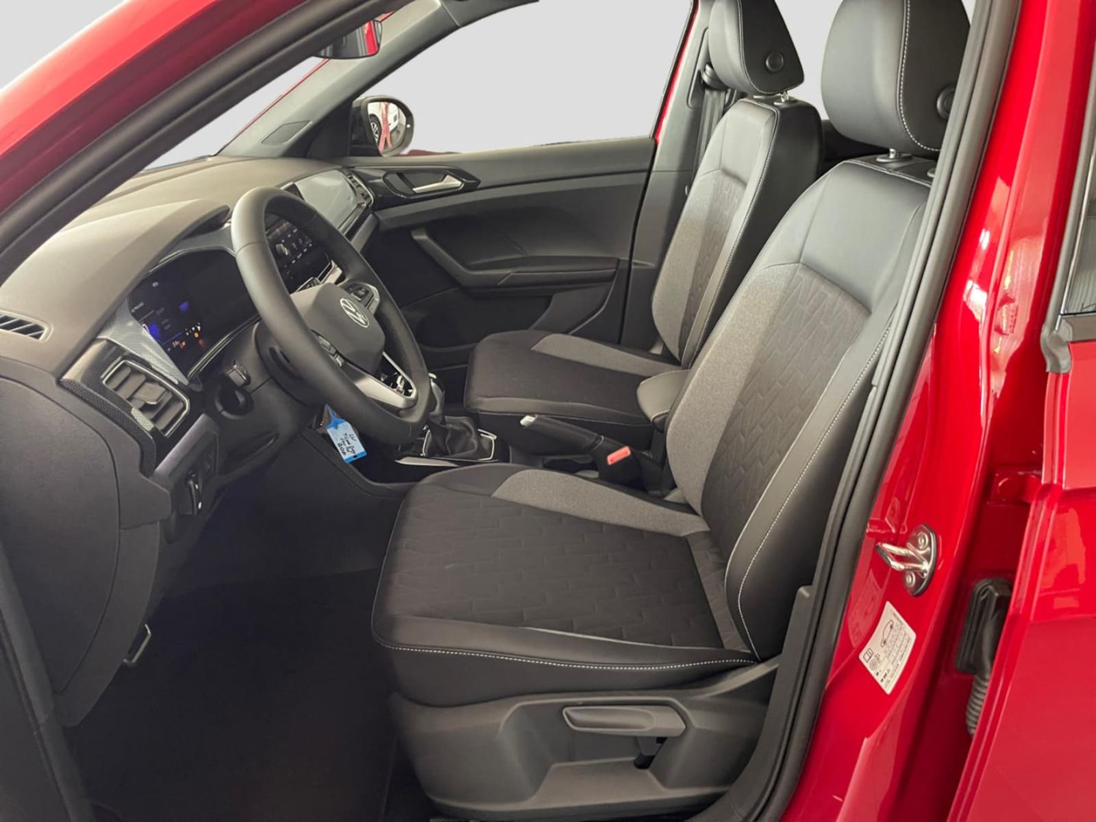 Volkswagen T-Cross – Bild 11