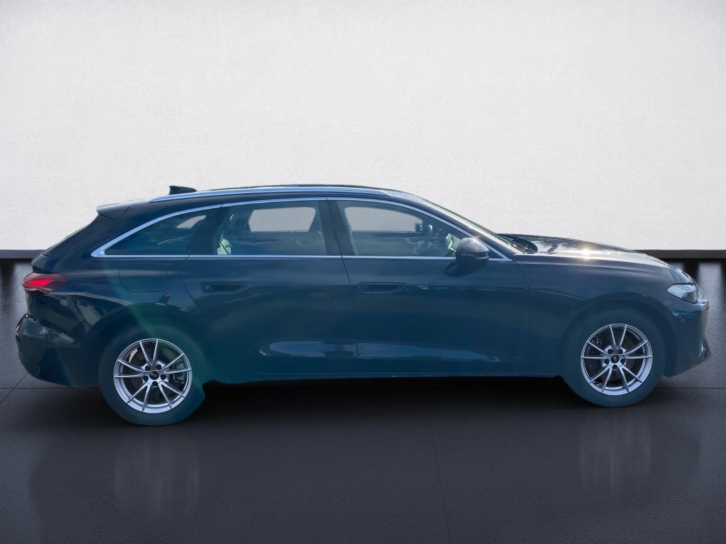 Bild über Audi A5 Avant TDI 150 kW S tronic - für weitere Informationen kontaktieren Sie den Audi Partner