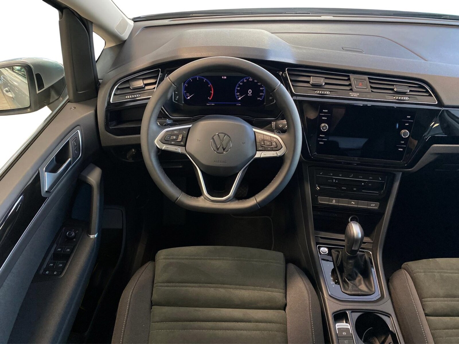 Volkswagen Touran – Bild 7