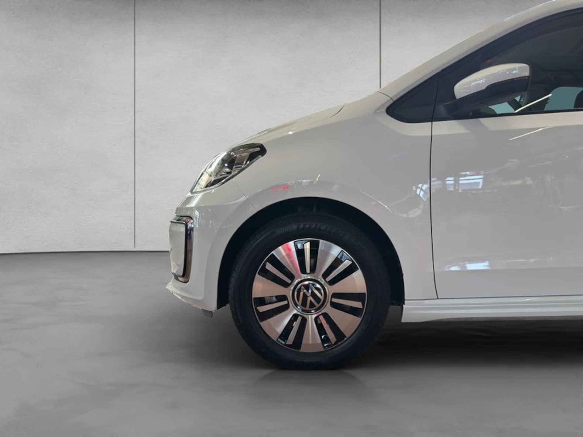 Volkswagen e-up! Style "Plus"
