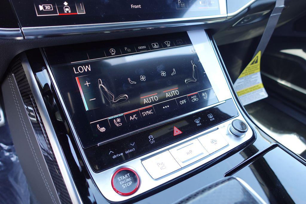 2025 Audi S8 Base - Photo 19