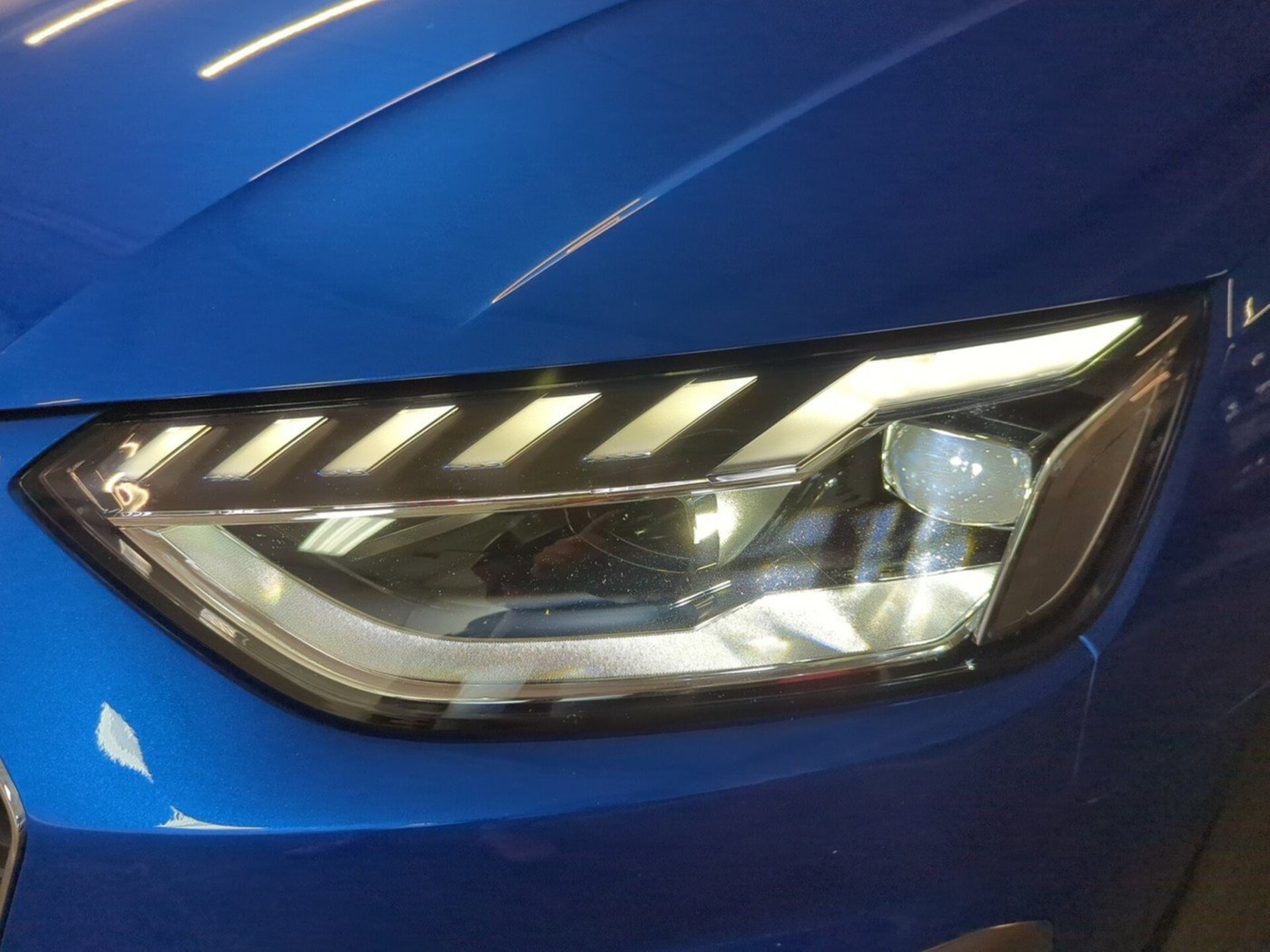 Audi A4 Avant S line
